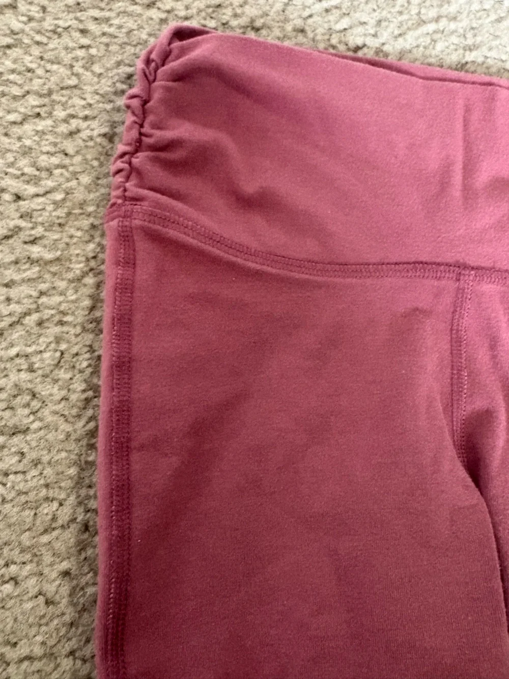 Old Navy Active Girls Mauve Flare Leggings